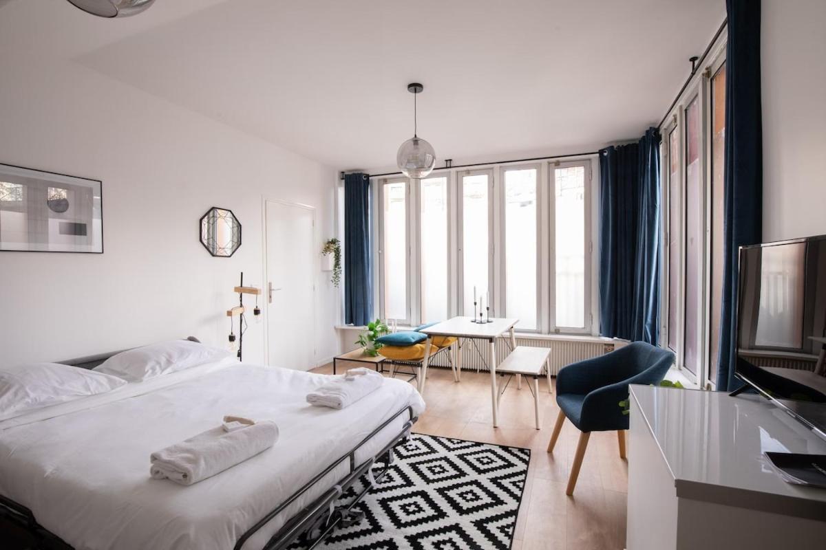 Appartement Lumineux Proche Parc De La Villette París Exterior foto